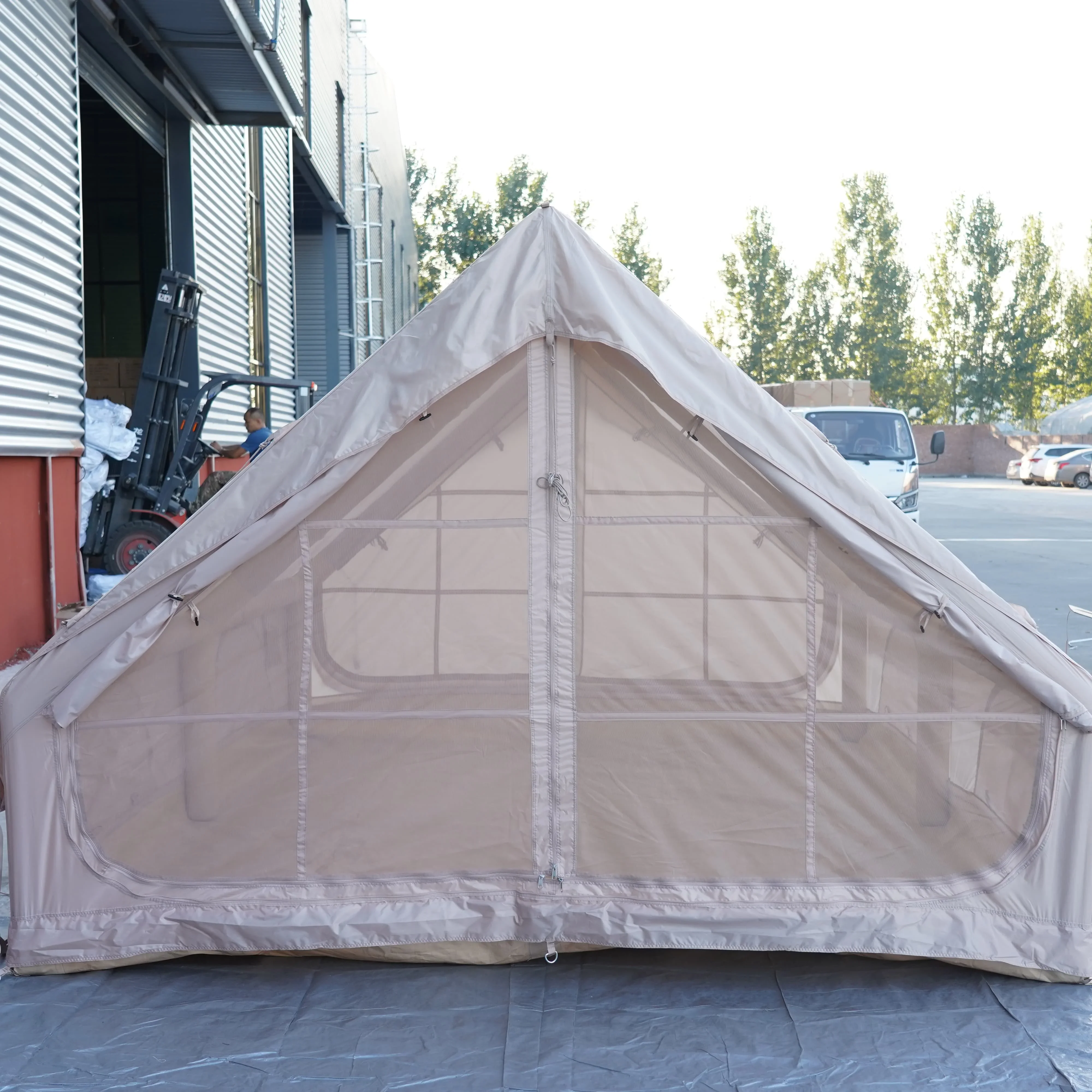 Large Capacity All-Season Inflatable Tent - 12 Square Meters, Sleeps 5-8 People Universal for Camping & Picnics Let me know if you need help with any other product titles!