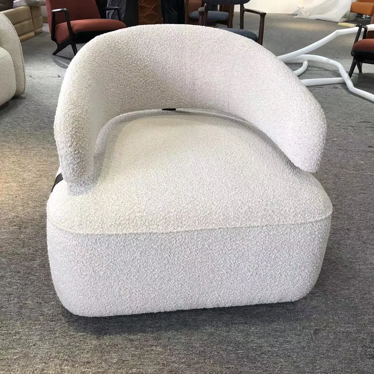 Luxury Modern Gold Stainless Steel & Velvet Swivel Armchair for Living Room or Restaurant